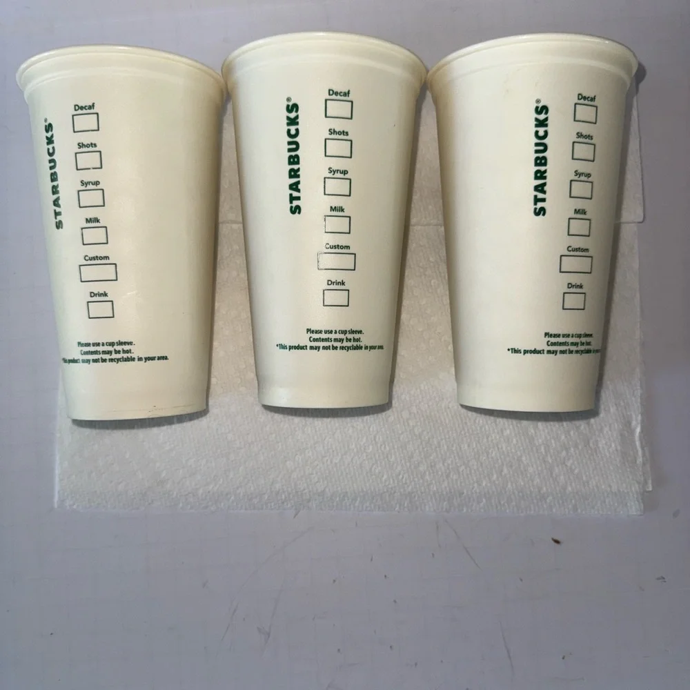 5 Starbucks 2 Holiday Cream and Red Joy Plastic Cups 3 Regular